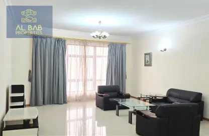 Apartment - 3 Bedrooms - 3 Bathrooms for rent in Al Juffair - Capital Governorate