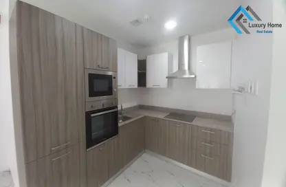 Apartment - 2 Bedrooms - 2 Bathrooms for rent in Janabiya - Northern Governorate