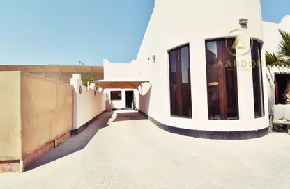 Villa - 3 Bedrooms - 3 Bathrooms for rent in Janabiya - Northern Governorate