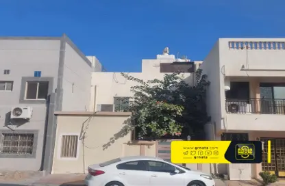 Villa - 5 Bedrooms - 5 Bathrooms for sale in Muharraq - Muharraq Governorate