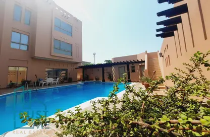 Villa - 4 Bedrooms - 5 Bathrooms for rent in Seef - Capital Governorate