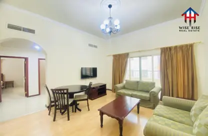 Apartment - 2 Bedrooms - 2 Bathrooms for rent in Mahooz - Manama - Capital Governorate