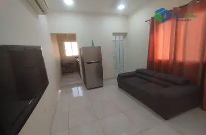 Apartment - 1 Bedroom - 2 Bathrooms for rent in Al Juffair - Capital Governorate