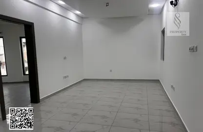 Apartment - 3 Bedrooms - 3 Bathrooms for rent in Manama Souq - Manama - Capital Governorate