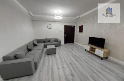 Apartment - 3 Bedrooms - 2 Bathrooms for rent in Busaiteen - Muharraq Governorate