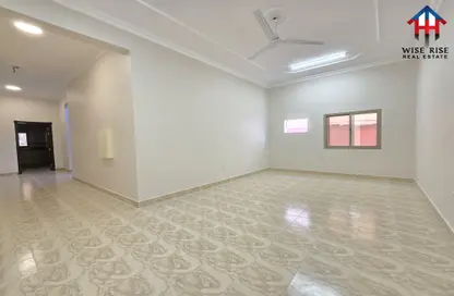 Apartment - 2 Bedrooms - 1 Bathroom for rent in Shakhura - Northern Governorate