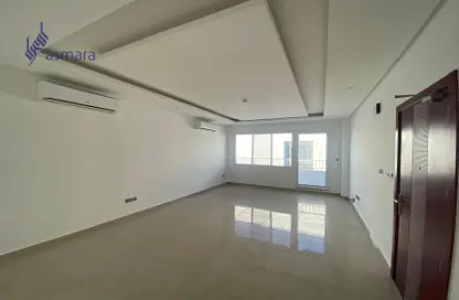 Apartment - 3 Bedrooms - 4 Bathrooms for sale in Hidd - Muharraq Governorate