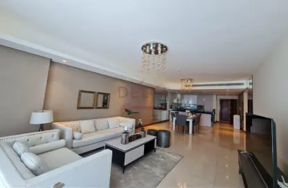 Apartment - 2 Bedrooms - 3 Bathrooms for sale in The Treasure - Dilmunia Island - Muharraq Governorate