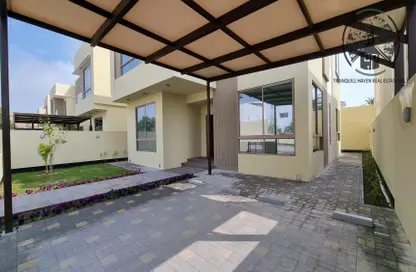 Villa - 4 Bedrooms - 5 Bathrooms for rent in Janabiya - Northern Governorate