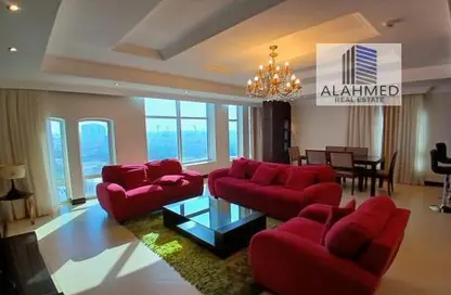 Apartment - 3 Bedrooms - 4 Bathrooms for rent in Segaya - Manama - Capital Governorate