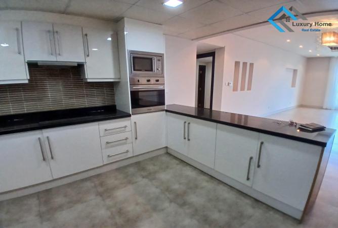 Apartment - 2 Bedrooms - 2 Bathrooms for rent in Amwaj Marina - Amwaj Islands - Muharraq Governorate