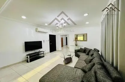 Apartment - 2 Bedrooms - 2 Bathrooms for rent in Al Juffair - Capital Governorate