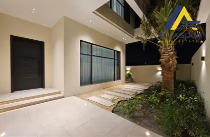 Villa - 5 Bedrooms - 6 Bathrooms for sale in North Riffa - Riffa - Southern Governorate