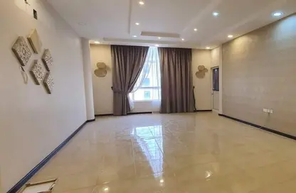 Apartment - 3 Bedrooms - 4 Bathrooms for rent in Al Bahair - Riffa - Southern Governorate