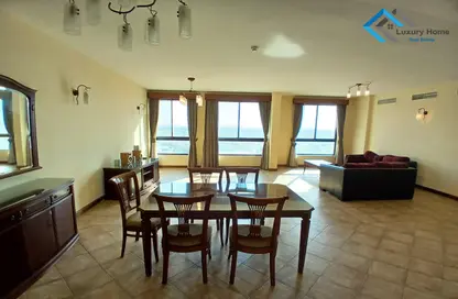 Apartment - 3 Bedrooms - 3 Bathrooms for rent in Sanabis - Manama - Capital Governorate