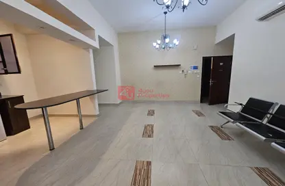 Apartment - 2 Bedrooms - 2 Bathrooms for rent in Mahooz - Manama - Capital Governorate