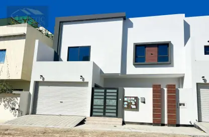 Villa - 5 Bedrooms - 5 Bathrooms for sale in Jid Al Haj - Northern Governorate