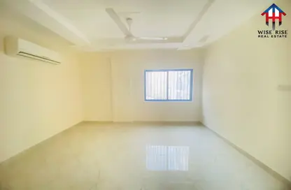 Apartment - 2 Bedrooms - 2 Bathrooms for rent in Adliya - Manama - Capital Governorate