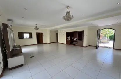 Villa - 3 Bedrooms - 3 Bathrooms for rent in Saar - Northern Governorate