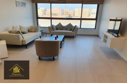 Apartment - 2 Bedrooms - 3 Bathrooms for rent in Zinj - Manama - Capital Governorate