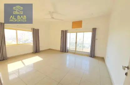 Apartment - 3 Bedrooms - 2 Bathrooms for rent in Um Al Hasam - Manama - Capital Governorate