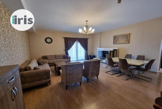 Apartment - 2 Bedrooms - 2 Bathrooms for rent in Al Juffair - Capital Governorate