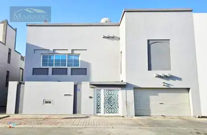 Villa - 4 Bedrooms - 5 Bathrooms for sale in Alhajiyat - Riffa - Southern Governorate