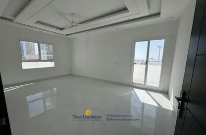 Apartment - 4 Bedrooms - 4 Bathrooms for sale in Hidd - Muharraq Governorate