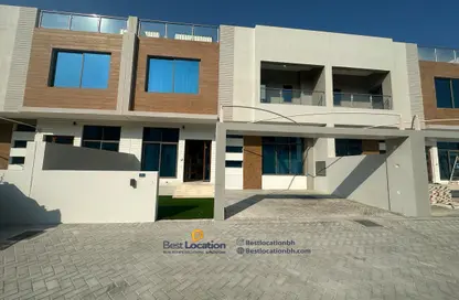 Villa - 5 Bedrooms - 6 Bathrooms for sale in Hidd - Muharraq Governorate