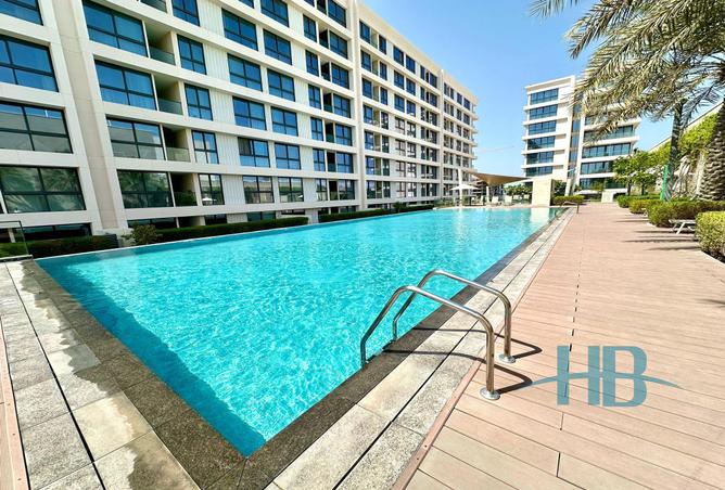 Apartment - 2 Bedrooms - 3 Bathrooms for rent in Marassi Residences - Diyar Al Muharraq - Muharraq Governorate