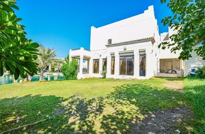 Villa - 4 Bedrooms - 6 Bathrooms for sale in Al Marsa Floating City - Amwaj Islands - Muharraq Governorate