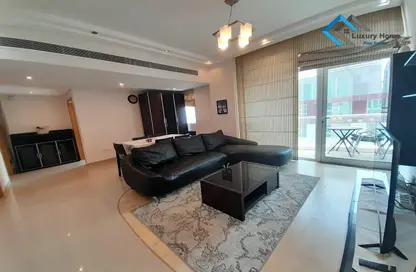 Apartment - 1 Bedroom - 2 Bathrooms for rent in Al Juffair - Capital Governorate