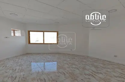 Apartment - 2 Bedrooms - 2 Bathrooms for rent in Riffa - Southern Governorate