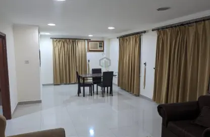 Apartment - 2 Bedrooms - 1 Bathroom for rent in Muharraq - Muharraq Governorate