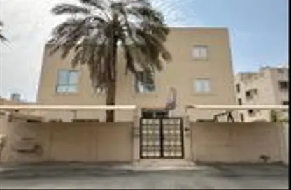 Villa - 5 Bedrooms - 6 Bathrooms for sale in Bu Kowarah - Riffa - Southern Governorate