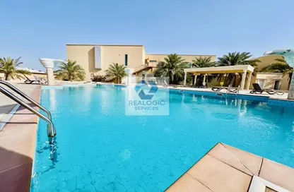 Villa - 3 Bedrooms - 4 Bathrooms for rent in Saar - Northern Governorate