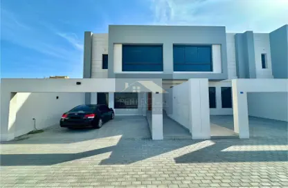 Villa - 3 Bedrooms - 5 Bathrooms for rent in Salmaniya - Manama - Capital Governorate