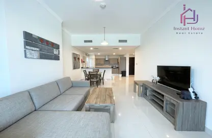 Apartment - 1 Bedroom - 2 Bathrooms for rent in Sanabis - Manama - Capital Governorate