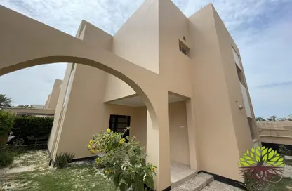 Villa - 3 Bedrooms - 3 Bathrooms for rent in Saar - Northern Governorate