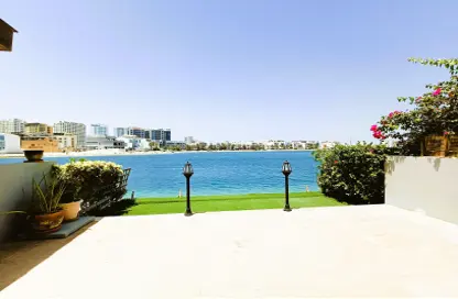 Apartment - 3 Bedrooms - 4 Bathrooms for rent in Najma - Amwaj Islands - Muharraq Governorate