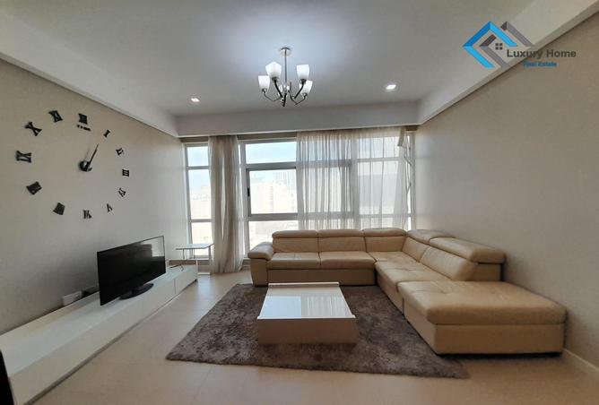 Apartment - 2 Bedrooms - 2 Bathrooms for rent in Al Juffair - Capital Governorate