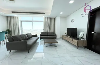 Apartment - 2 Bedrooms - 2 Bathrooms for rent in Al Juffair - Capital Governorate