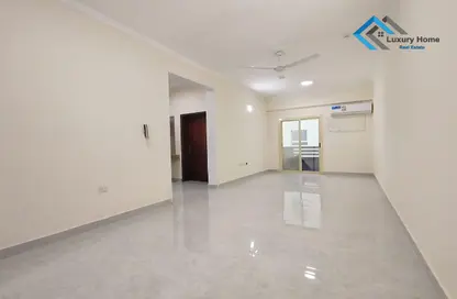 Apartment - 3 Bedrooms - 2 Bathrooms for rent in Hidd - Muharraq Governorate