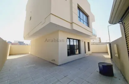 Villa - 5 Bedrooms - 5 Bathrooms for sale in Malkiyah - Northern Governorate