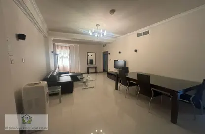 Apartment - 2 Bedrooms - 2 Bathrooms for rent in Al Juffair - Capital Governorate