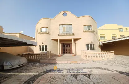 Villa - 3 Bedrooms - 5 Bathrooms for sale in Alhajiyat - Riffa - Southern Governorate