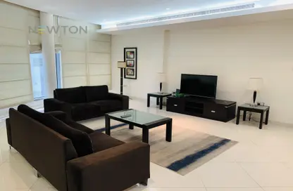 Apartment - 3 Bedrooms - 3 Bathrooms for rent in Mahooz - Manama - Capital Governorate