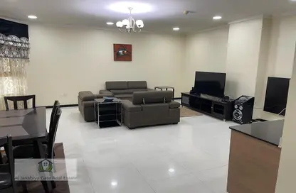 Apartment - 1 Bedroom - 1 Bathroom for sale in Al Juffair - Capital Governorate