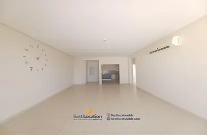 Apartment - 2 Bedrooms - 2 Bathrooms for rent in Bu Kowarah - Riffa - Southern Governorate