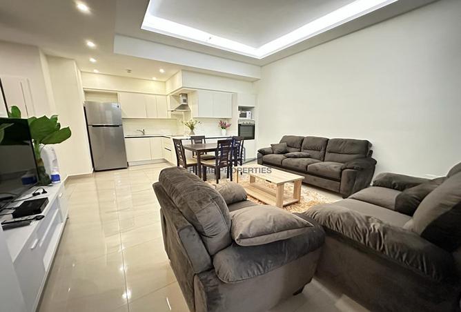 Apartment - 1 Bedroom - 1 Bathroom for rent in Al Juffair - Capital Governorate